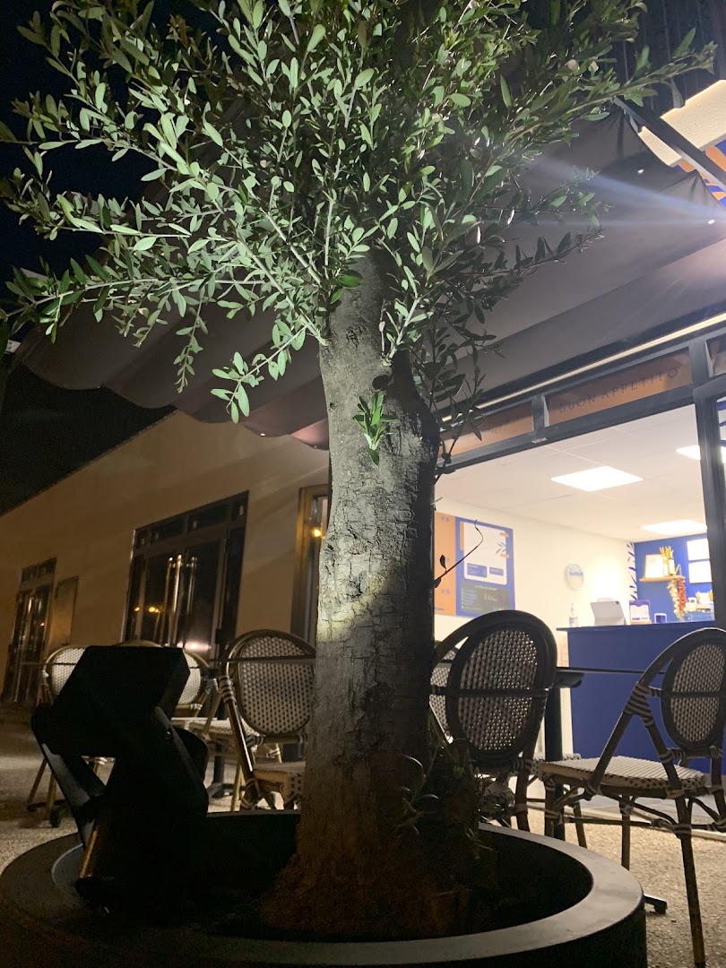 I CUGINI Pizzeria · Photos 6